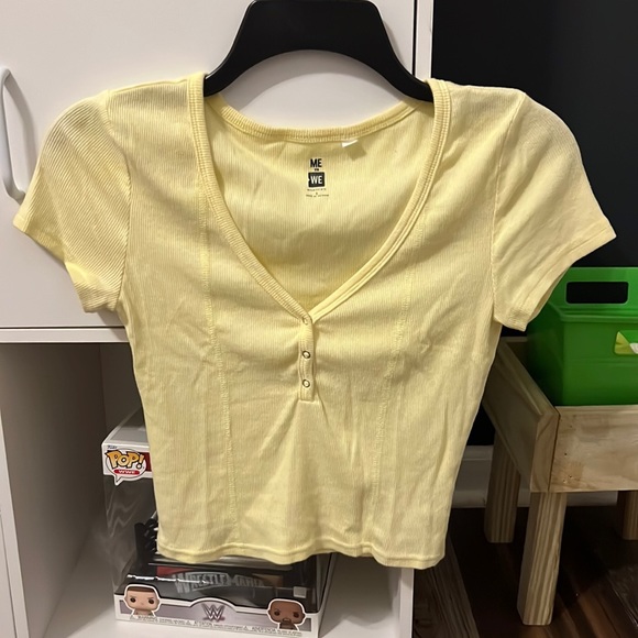 Me to We Tops - size small, yellow, fitted, comfy/athletic top